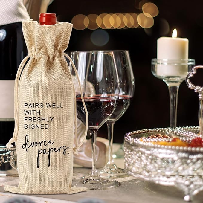 YUANHAO Divorce Wine Bag, Divorce Gifts for Women Men, Breakup Gifts for Women, Divorce Party Decorations for Women, Pairs Well With Freshly Signed Divorce Papers Wine Bag