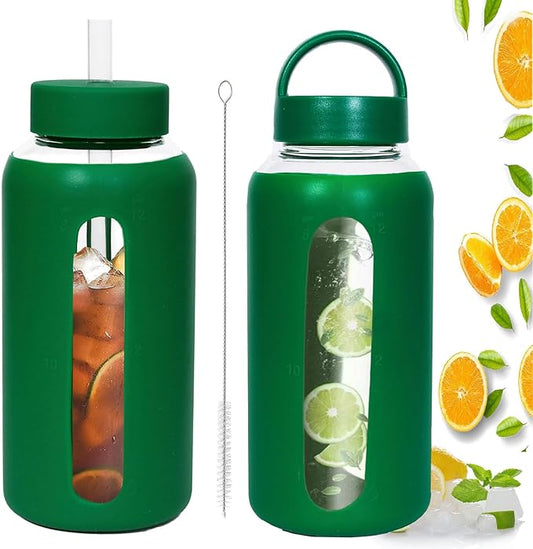 25oz Glass Water Bottles，glass tumbler with straw and 2 lid，Glass Cup with Lid and Straw(BPA Free)，Water Bottle with Handle for Outdoor Sports and Home Use.(Green)