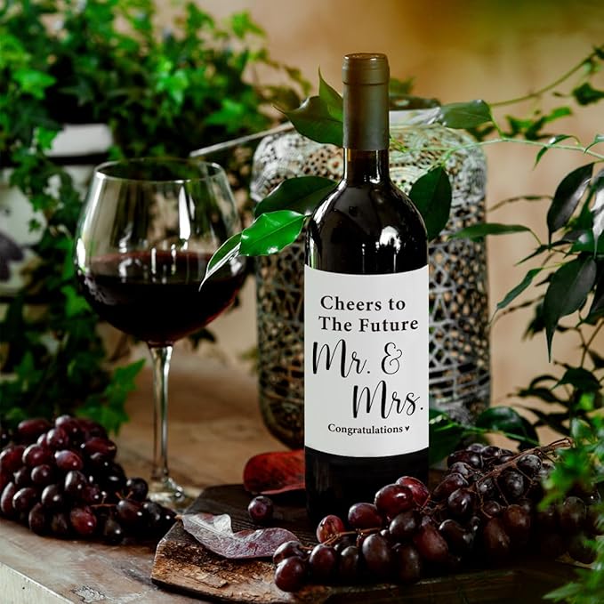 (8 Pcs) Mr And Mrs Wine Labels, Wedding Shower Gifts, Mr And Mrs Bridal Shower Wedding Engagement Party Decorations Gifts Wine Label, Cheers To The Future Mr And Mrs Wine Bottle Labels