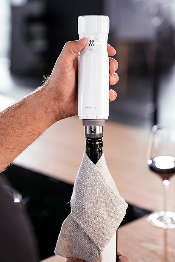 Zwilling 36802-000 Fresh & Save Wine Sealer, Vacuum Storage, Anti-oxidation, Wine Stopper, Stopper, Stopper