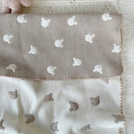 Couverture bébé brodée - Vignette | Home Cozy Nest