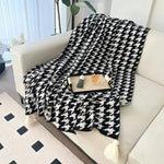 Knitted sofa throw - Vignette | Home Cozy Nest