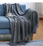 Chaud plaid tricoté à carreaux - Vignette | Home Cozy Nest