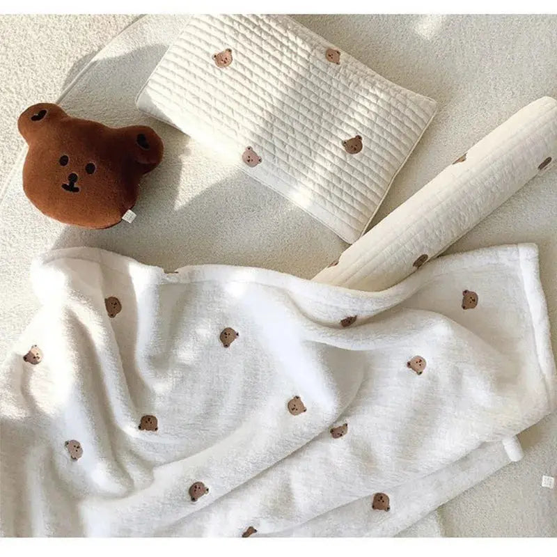 Couverture de bébé en flanelle ours