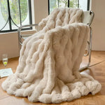 Couverture de luxe - Vignette | Home Cozy Nest