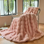 Couverture de luxe - Vignette | Home Cozy Nest