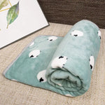 Couverture douce en flanelle pour chien et chat - Vignette | Home Cozy Nest