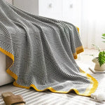 Couverture nordique - Cosy - Vignette | Home Cozy Nest