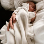 Couverture porte bébé - Vignette | Home Cozy Nest