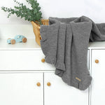 Couverture porte bébé - Vignette | Home Cozy Nest