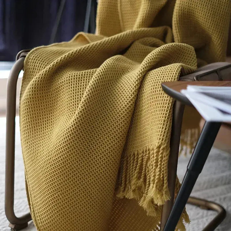 Couverture tricotée nordique jaune