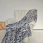 Zebra blanket - Vignette | Home Cozy Nest