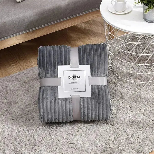 Couvertures matelassées super douces pour lits gris