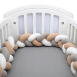 Tour de lit tressé pour bébé - Vignette | Home Cozy Nest